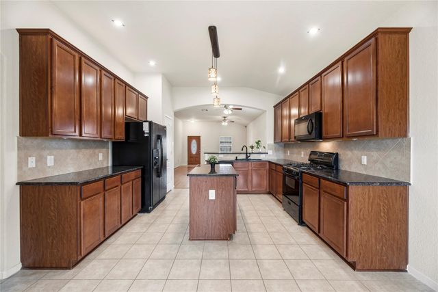 23827 S Newport Bend, Katy, TX 77494