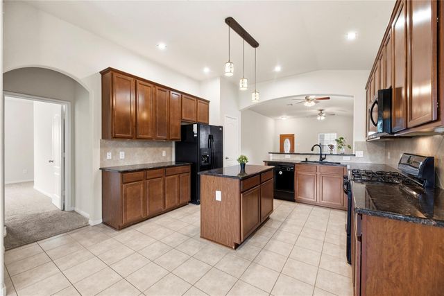 23827 S Newport Bend, Katy, TX 77494