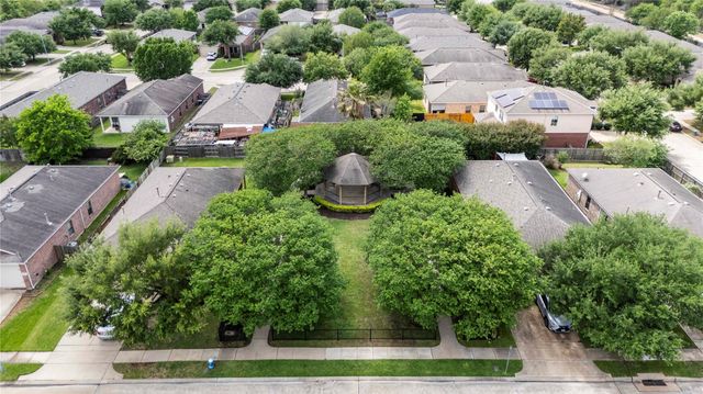 23827 S Newport Bend, Katy, TX 77494