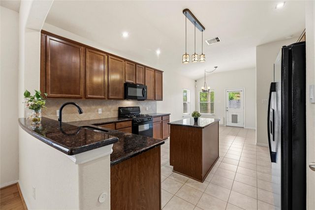 23827 S Newport Bend, Katy, TX 77494