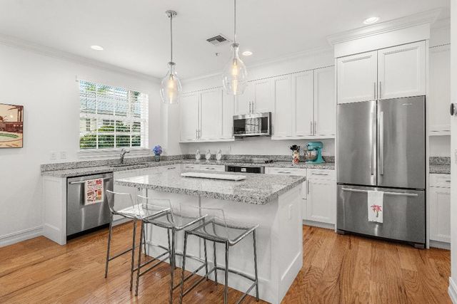 343 E Cannery Row Circle, Delray Beach, FL 33444