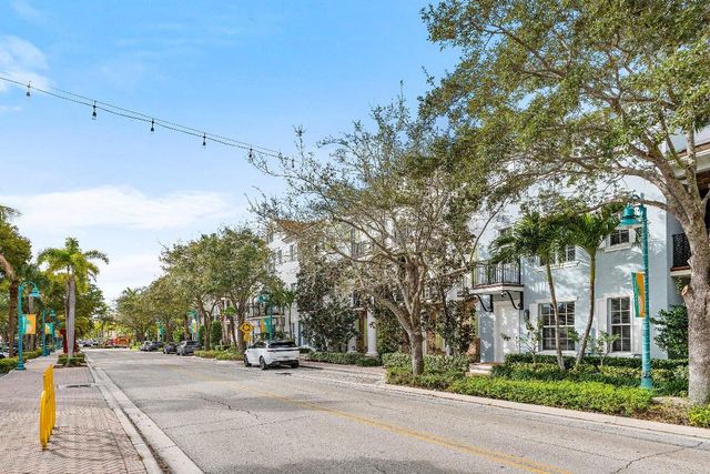 343 E Cannery Row Circle, Delray Beach, FL 33444