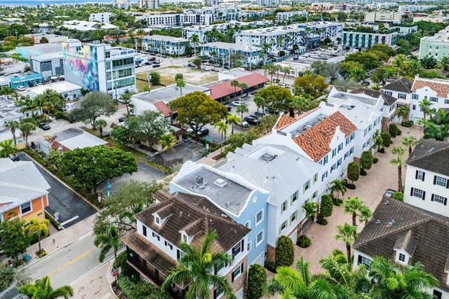 343 E Cannery Row Circle, Delray Beach, FL 33444