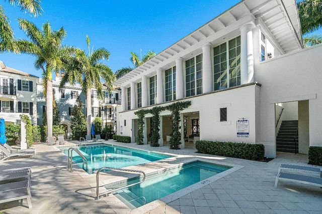 343 E Cannery Row Circle, Delray Beach, FL 33444