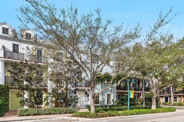 343 E Cannery Row Circle, Delray Beach, FL 33444