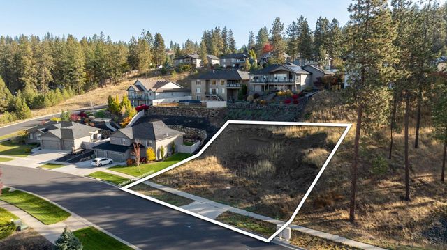 9406 N Phoebe St, Spokane, WA 99208