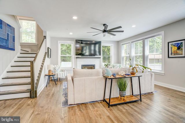 8331 WOODLAND RD, Pasadena, MD 21122