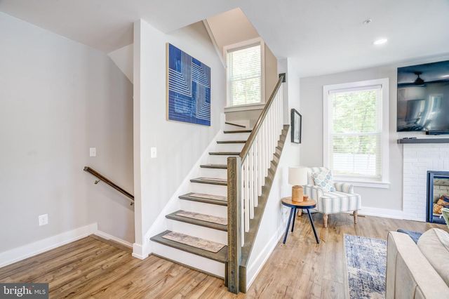 8331 WOODLAND RD, Pasadena, MD 21122
