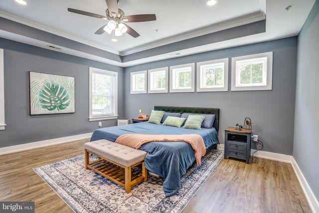 8331 WOODLAND RD, Pasadena, MD 21122