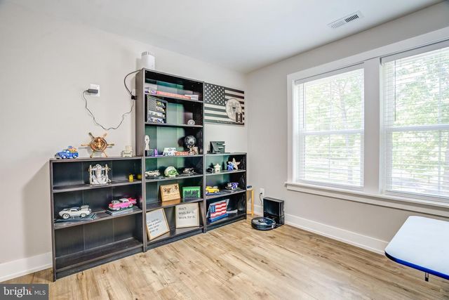 8331 WOODLAND RD, Pasadena, MD 21122