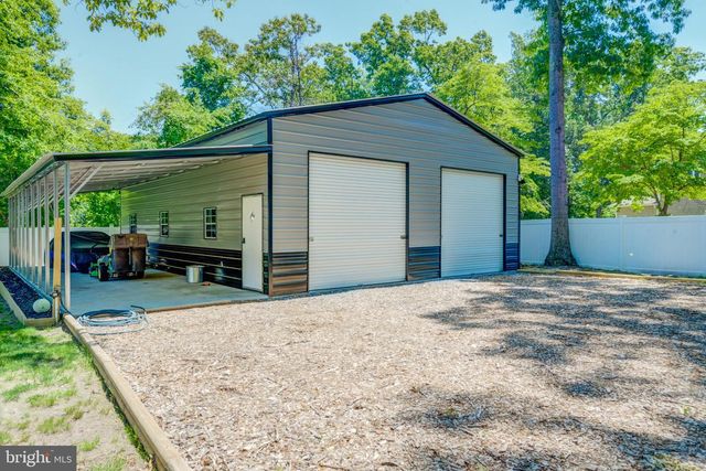 8331 WOODLAND RD, Pasadena, MD 21122
