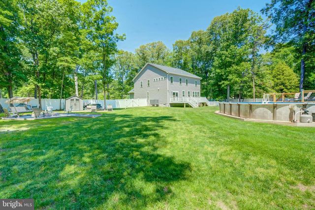 8331 WOODLAND RD, Pasadena, MD 21122