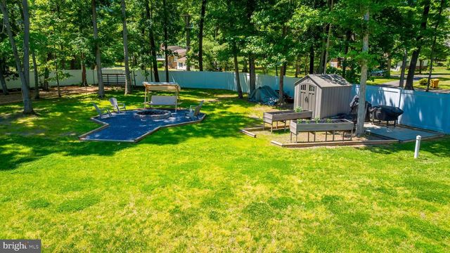 8331 WOODLAND RD, Pasadena, MD 21122
