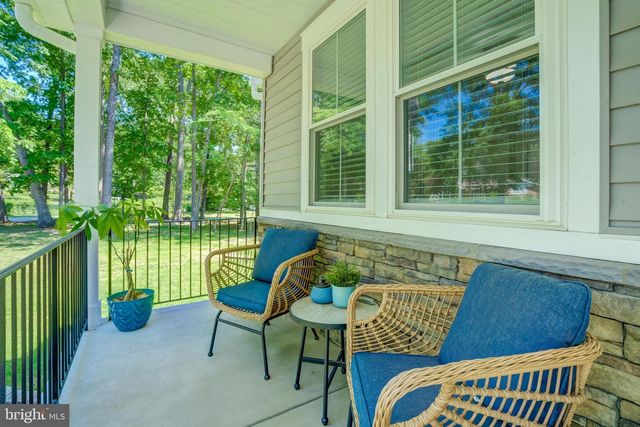 8331 WOODLAND RD, Pasadena, MD 21122