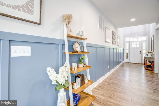 8331 WOODLAND RD, Pasadena, MD 21122