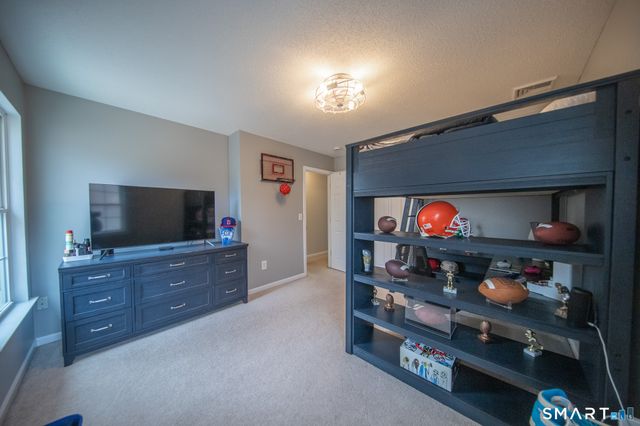 29 Daniel Drive, Colchester, CT 06415