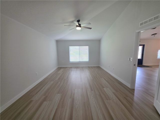 5230 Compass Pointe Circle, Vero Beach, FL 32966