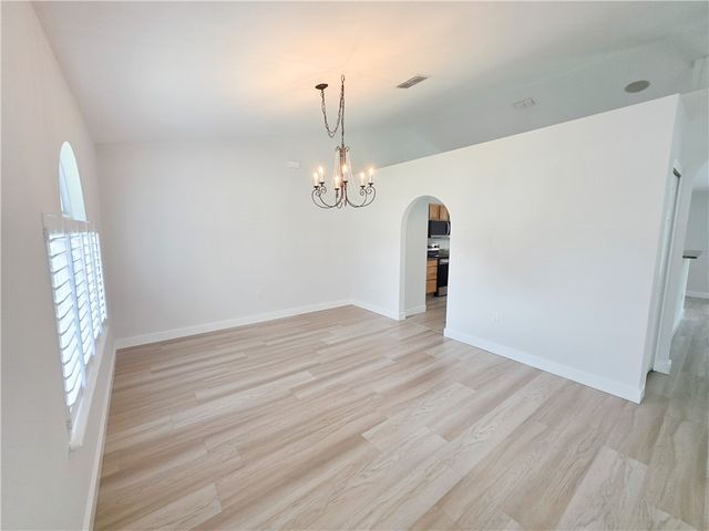 5230 Compass Pointe Circle, Vero Beach, FL 32966