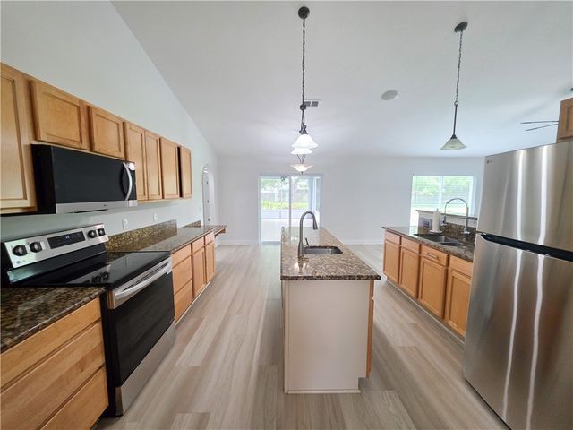 5230 Compass Pointe Circle, Vero Beach, FL 32966