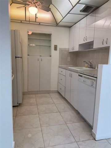 111 Briny Avenue 806, Pompano Beach, FL 33062