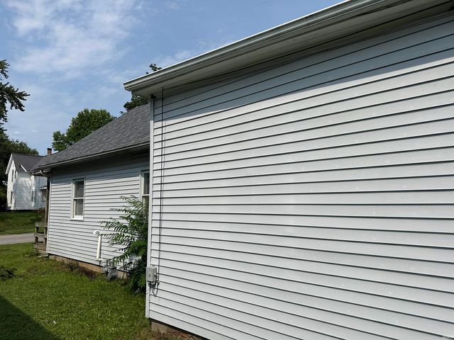 1116 Bowman Street, South Bend, IN 46613