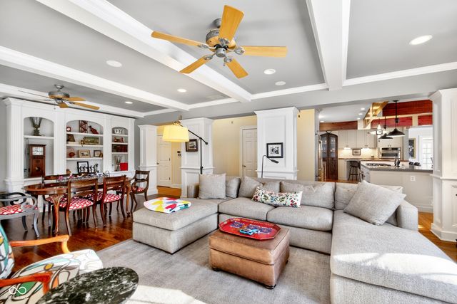 64 E 73rd Street, Indianapolis, IN 46240