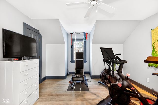 64 E 73rd Street, Indianapolis, IN 46240