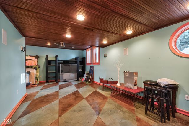 64 E 73rd Street, Indianapolis, IN 46240