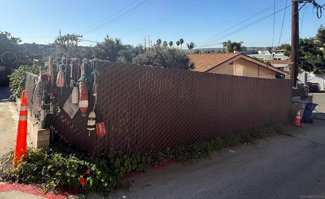 1251 55 Colusa Street, San Diego, CA 92110