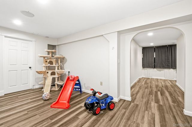 18 Clearwater Court, Beacon, NY 12508