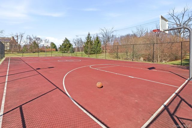 18 Clearwater Court, Beacon, NY 12508