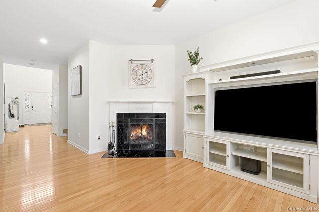 18 Clearwater Court, Beacon, NY 12508