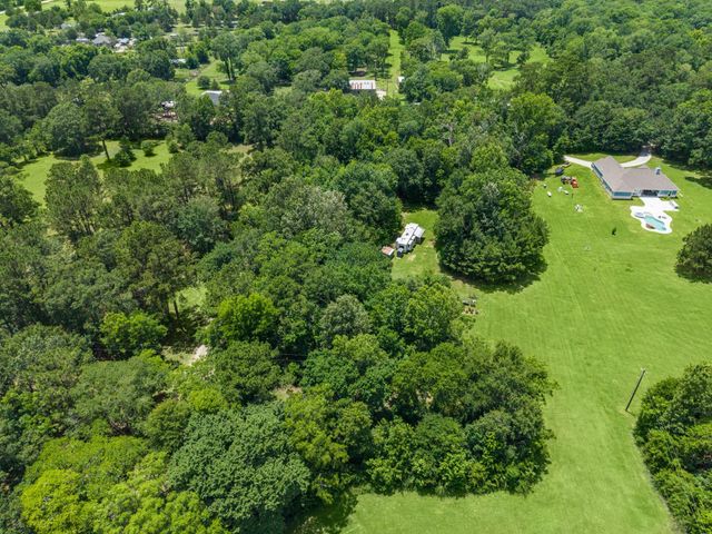 17320 Dutch Road, New Waverly, TX 77358