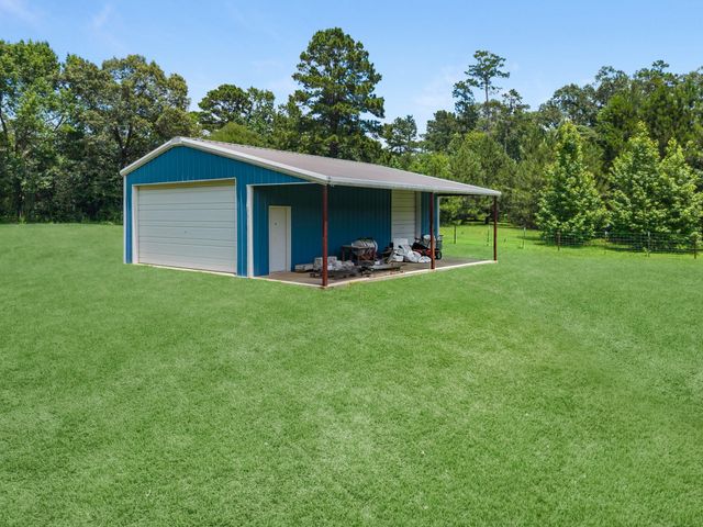 17320 Dutch Road, New Waverly, TX 77358