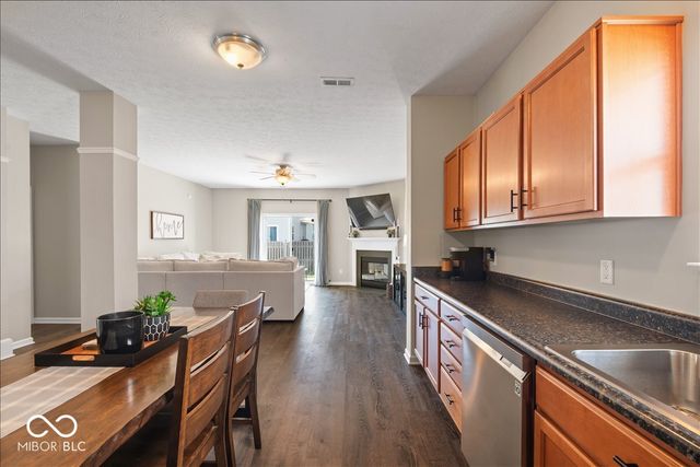 1066 W Limestone Way, Fortville, IN 46040