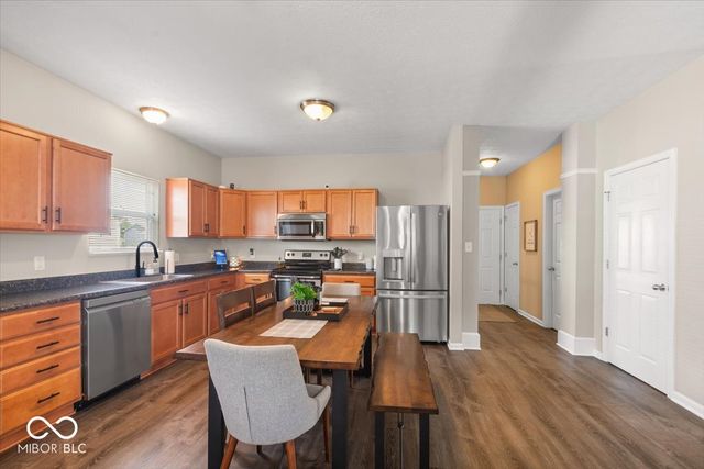 1066 W Limestone Way, Fortville, IN 46040