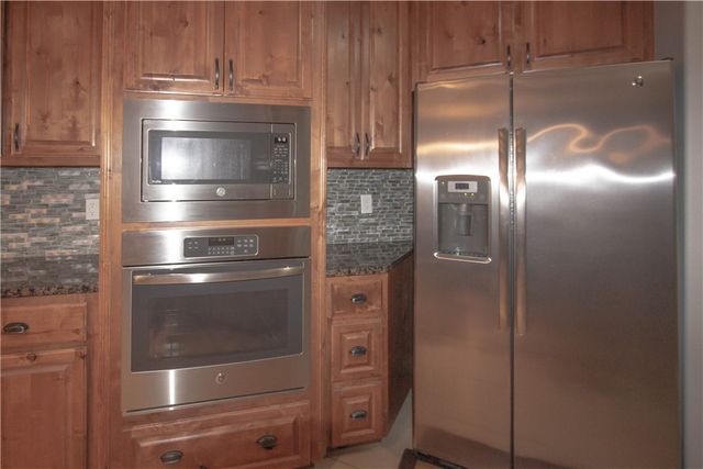 7613 Neches Dr, Corpus Christi, TX 78414