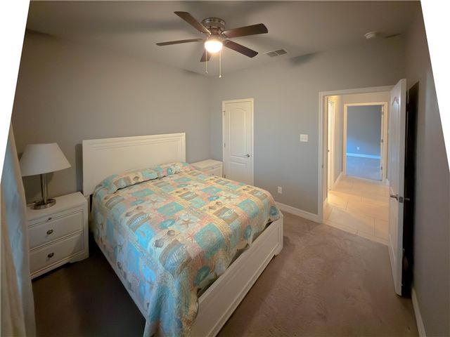 7613 Neches Dr, Corpus Christi, TX 78414