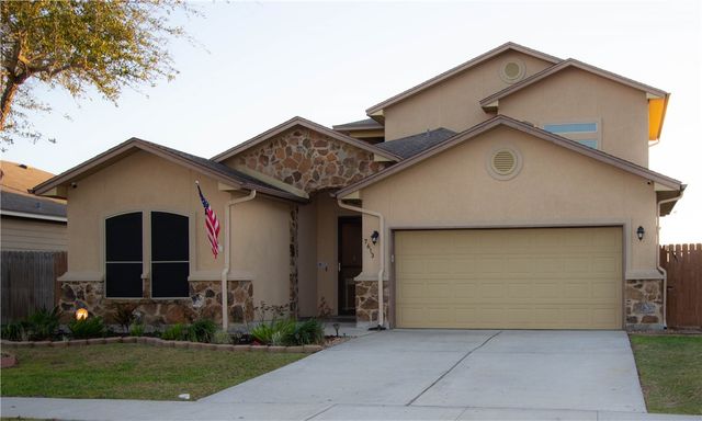 7613 Neches Dr, Corpus Christi, TX 78414