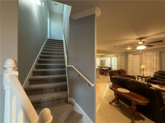 7613 Neches Dr, Corpus Christi, TX 78414