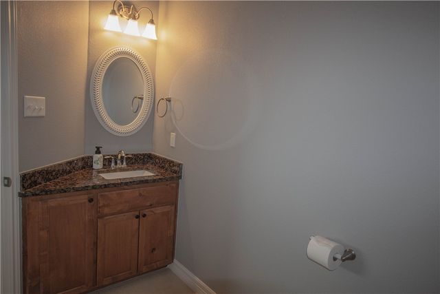 7613 Neches Dr, Corpus Christi, TX 78414