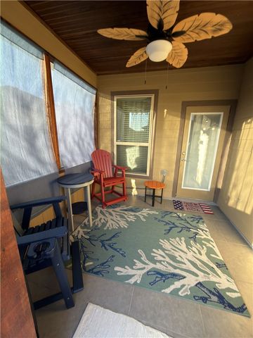 7613 Neches Dr, Corpus Christi, TX 78414