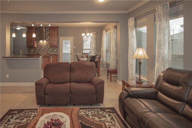 7613 Neches Dr, Corpus Christi, TX 78414