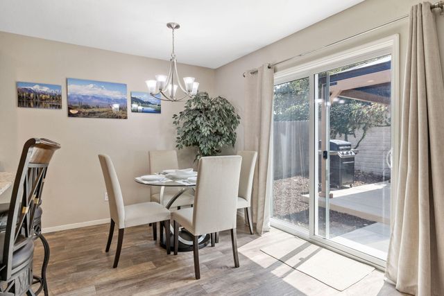 1853 Madalyn Avenue, Tulare, CA 93274