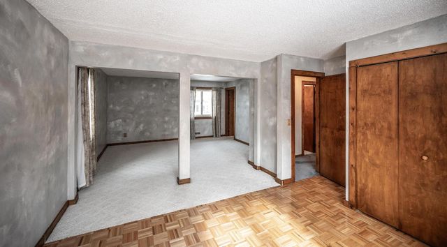 10512 Quebec Road, Bloomington, MN 55438