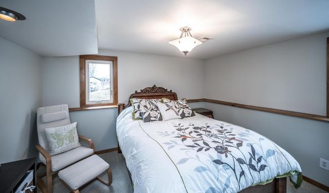 10512 Quebec Road, Bloomington, MN 55438