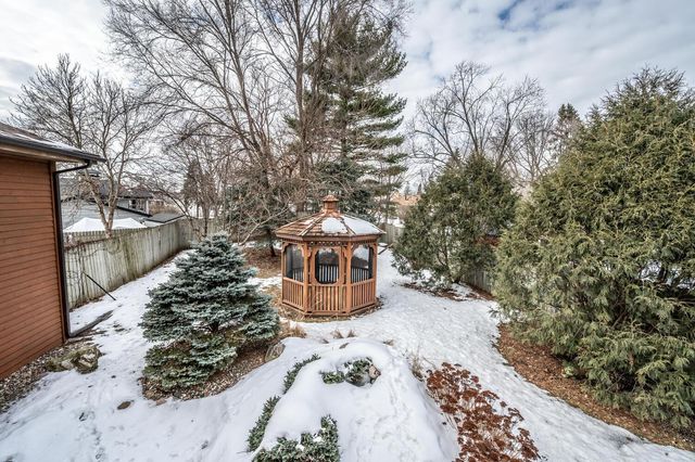 10512 Quebec Road, Bloomington, MN 55438