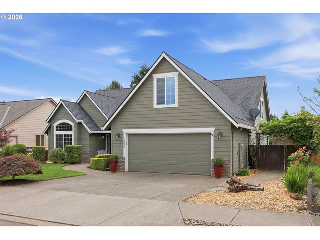 13330 SQUIRE Dr, Oregon City, OR 97045