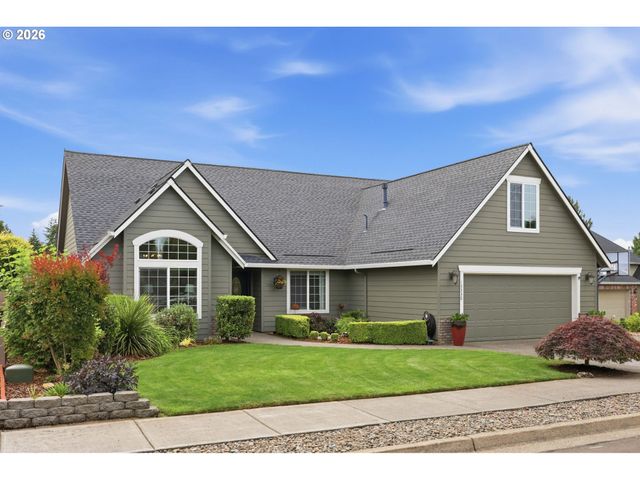 13330 SQUIRE Dr, Oregon City, OR 97045
