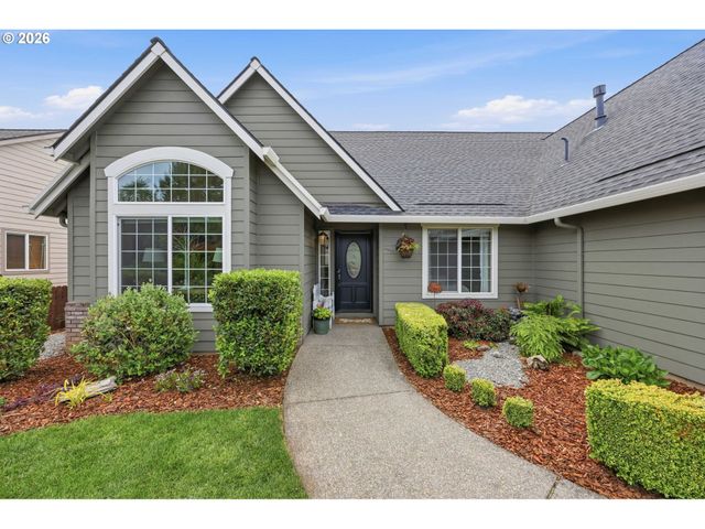 13330 SQUIRE Dr, Oregon City, OR 97045